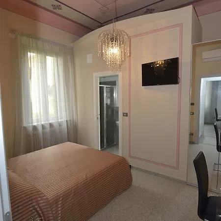 Oda ve Kahvaltı Relais Paradise Pisa